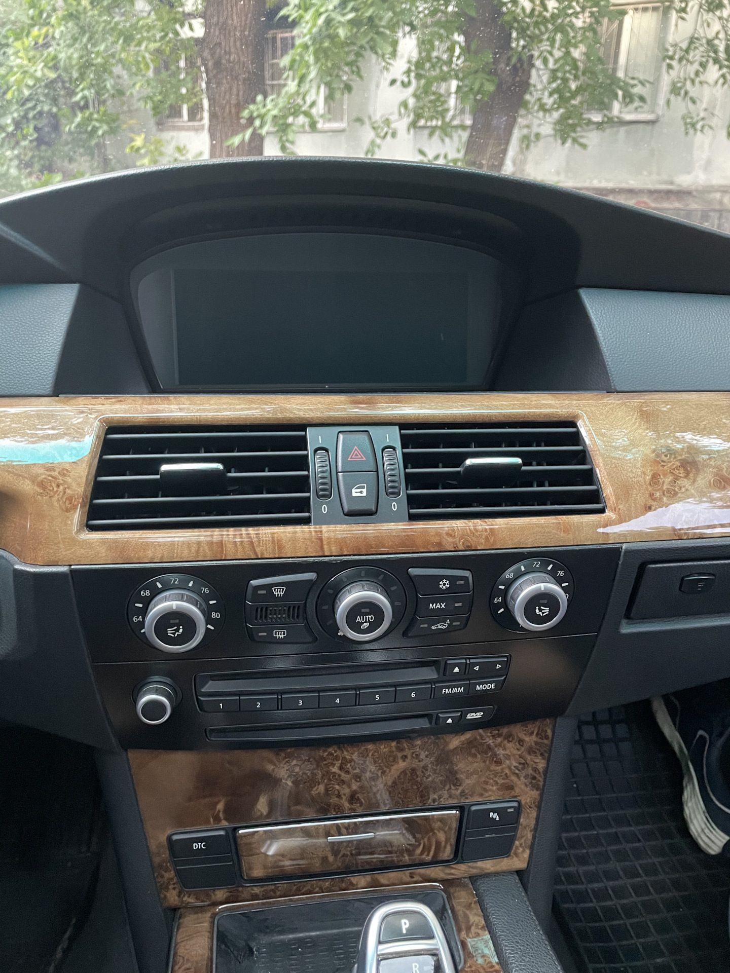 Накладка центральной панели е60 — DRIVE2