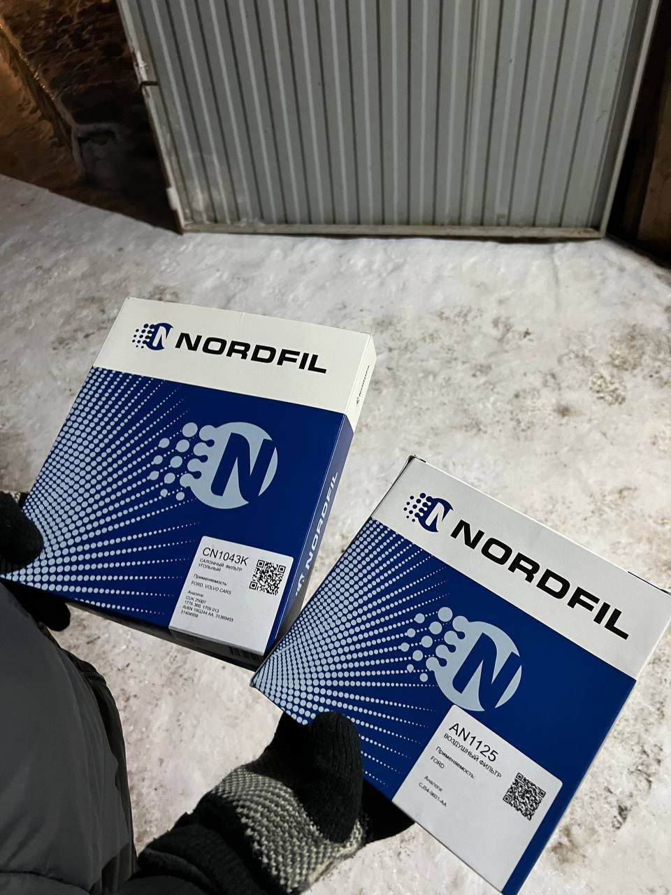 Замена воздушных фильтров — Ford Kuga (2G), 2,5 л, 2015 года ...