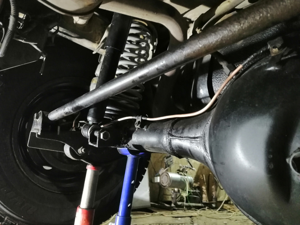 Тормозная трубка — Suzuki Jimny (1G), 1,3 л, 2012 года | поломка | DRIVE2