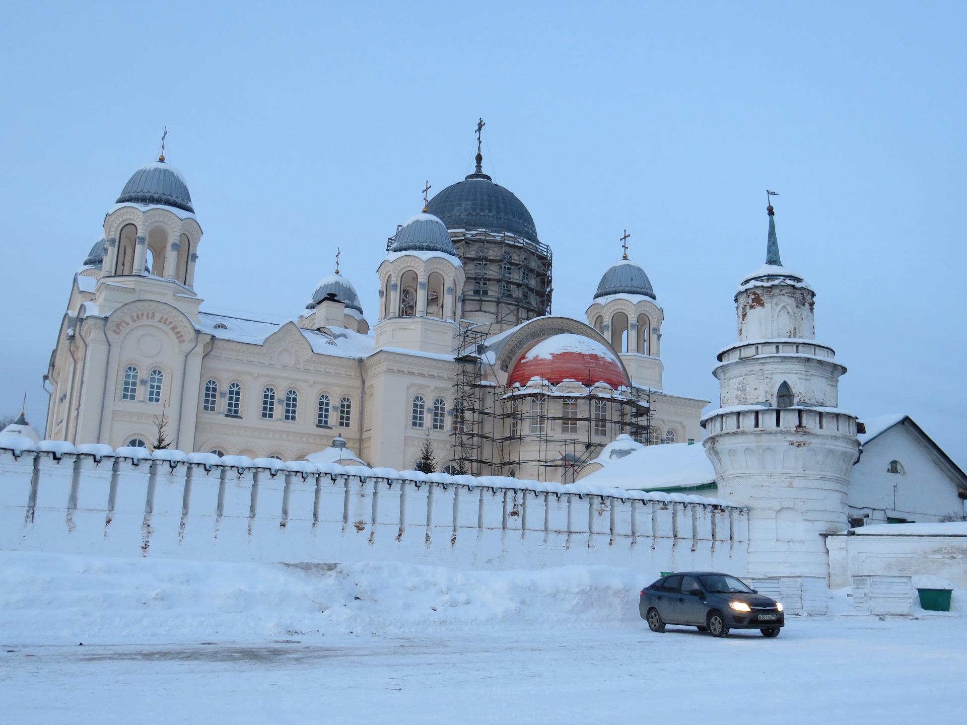 крестовоздвиженский храм в верхотурье