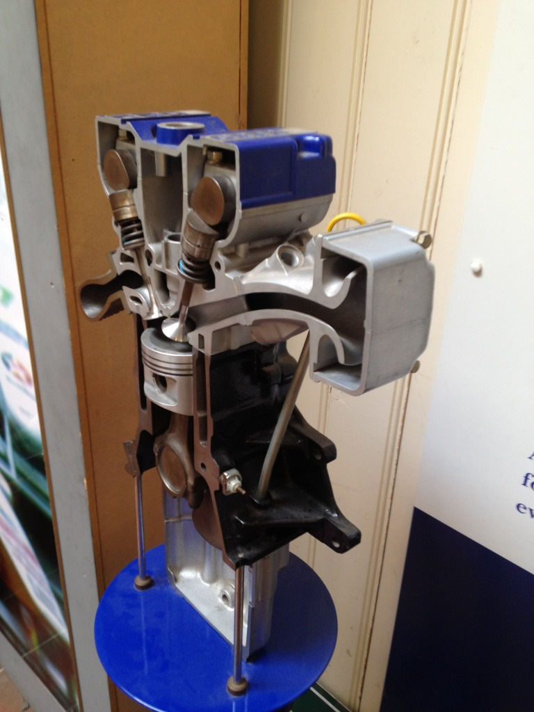 Покрасил рамку магнитолы — Hyundai Solaris, 1,6 л, 2011 года | автозвук ...