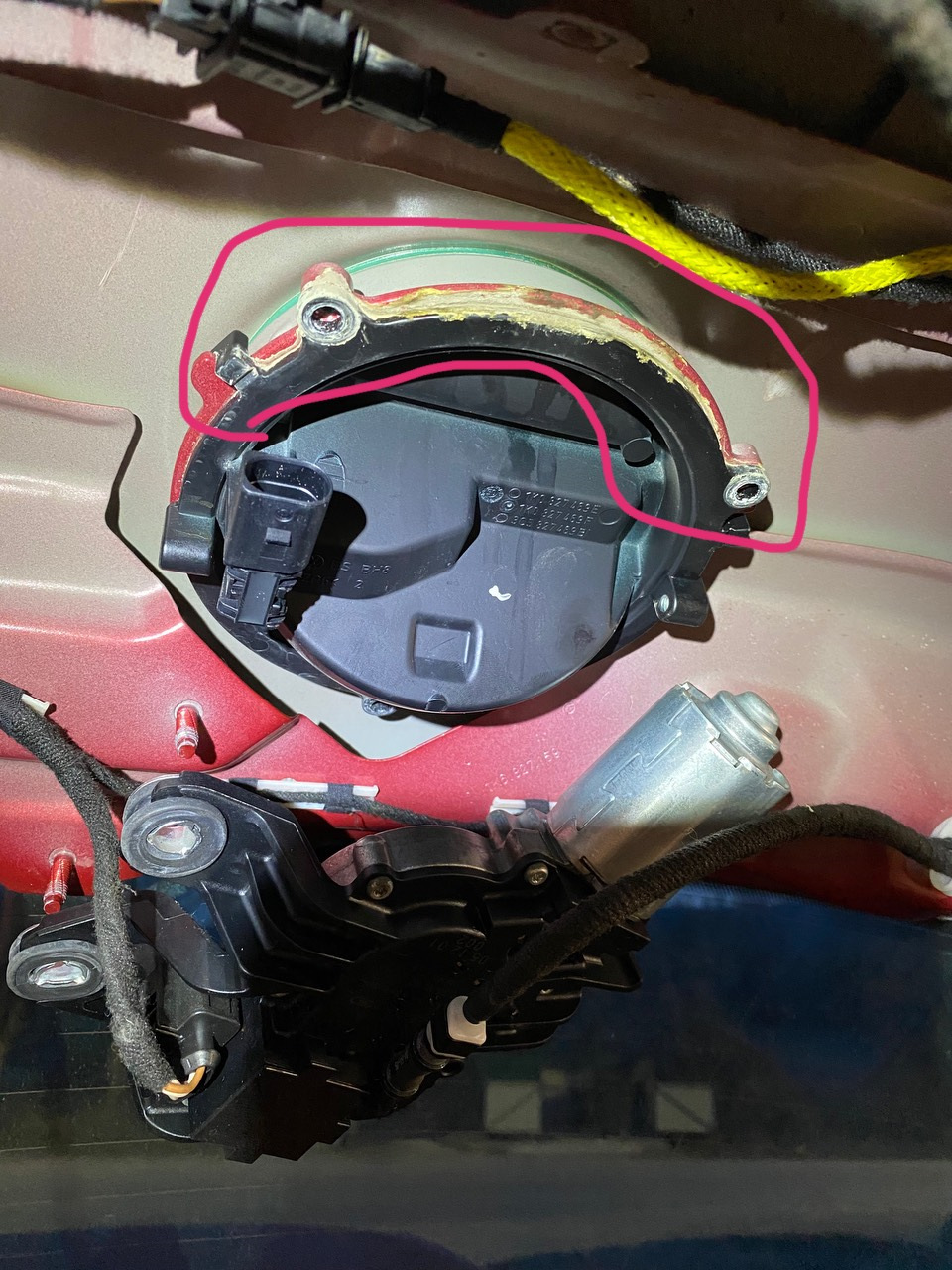 Фото в бортжурнале Volkswagen Golf Mk5. Запчасти на фото: O1322