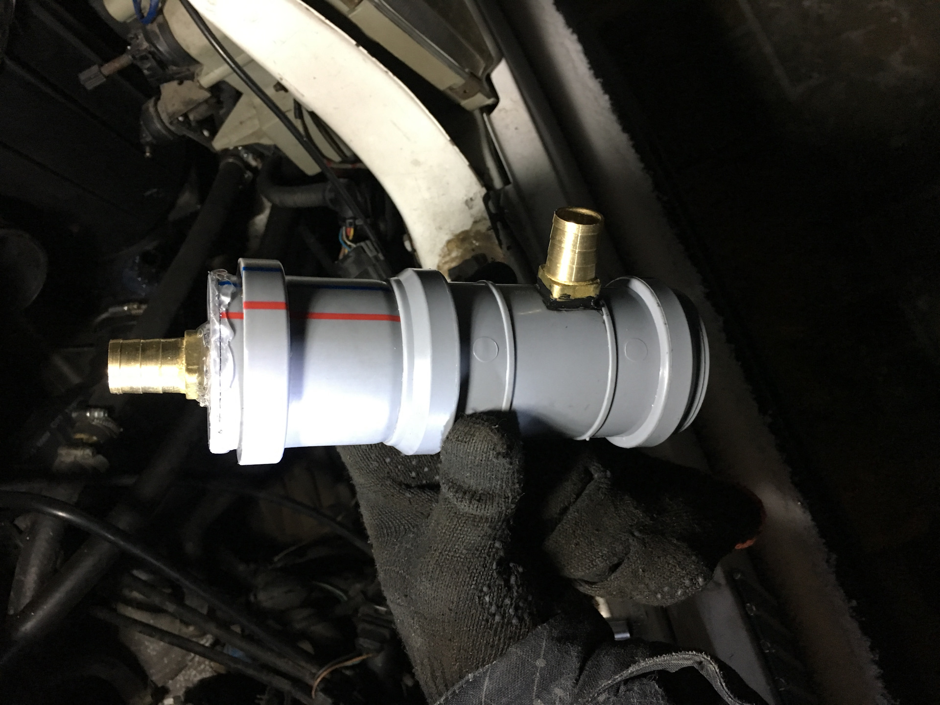 Подогрев сапуна картерных газов паджеро 4 дизель. Клапан вентиляции картерных газов фиат дукато. Подогрев сапуна фиат дукато. Подогрев сапуна. Подогрев сапуна.