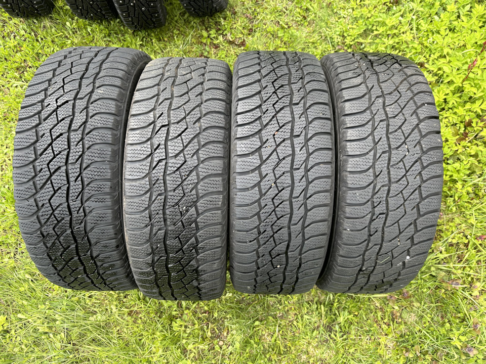 Шины зимние нешипованные Viatti 235/55 R17 на Nissan Qashqai (1G), Volvo XC90 (1G), Nissan X-Trail II (t31), Volvo XC60 (1G), Volvo XC70 III. | 17 000 ₽ в городе Москва | DRIVE2