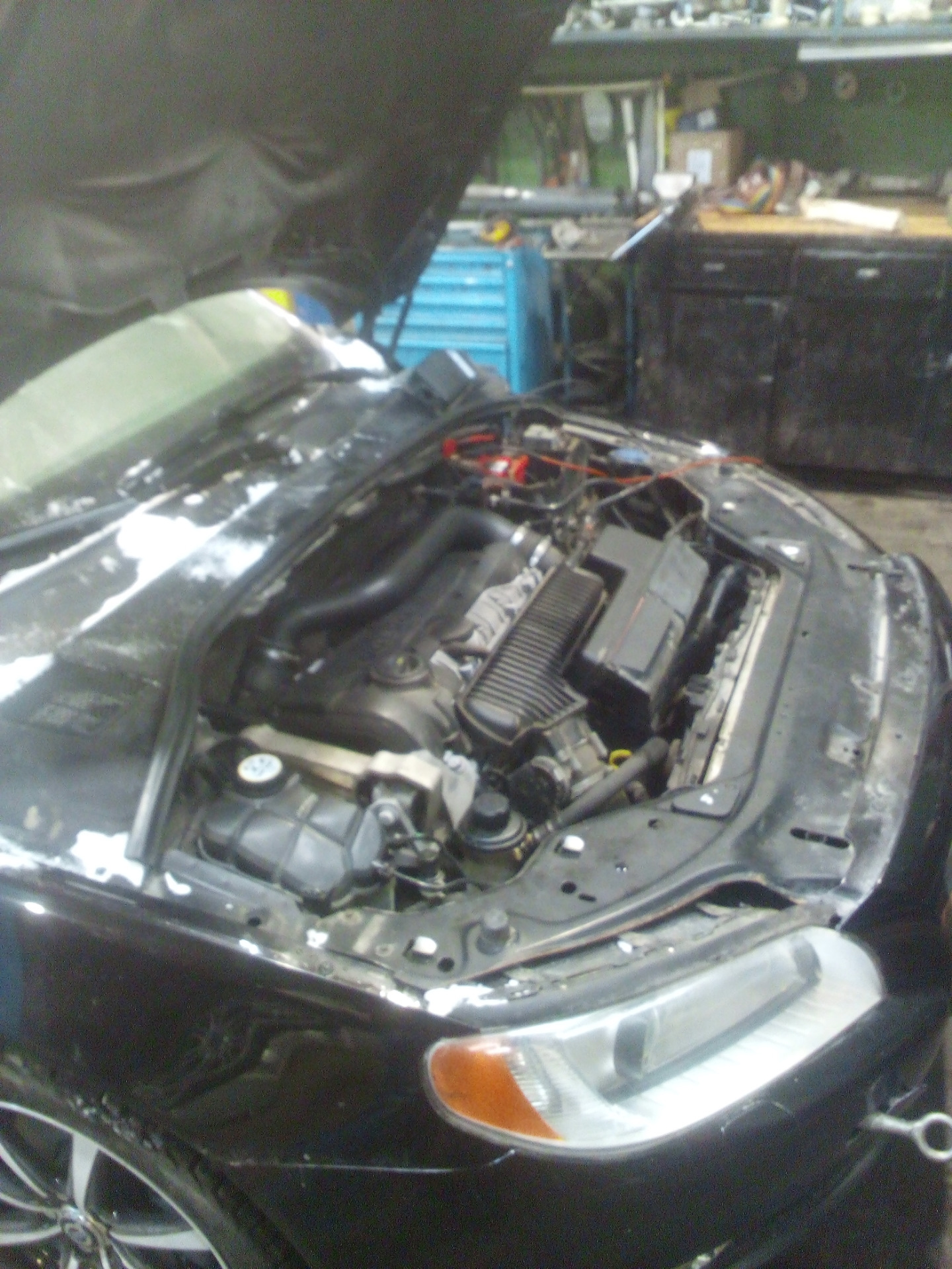 Сдох бензонасос? Нет, батарейка в метке! — Volvo S80 (2G), 2,5 л, 2008 ...