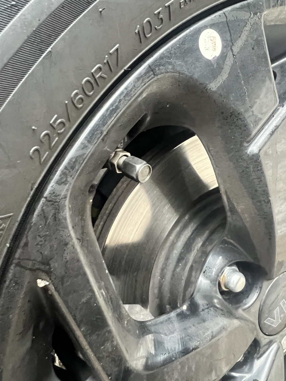 Замена обычных пластмассовых вентилей на нипиле на металлические — KIA ...