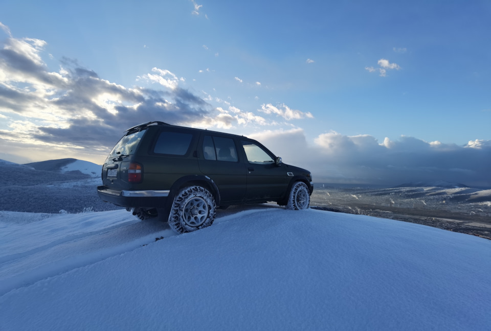 Фото в бортжурнале Nissan Pathfinder (2G)