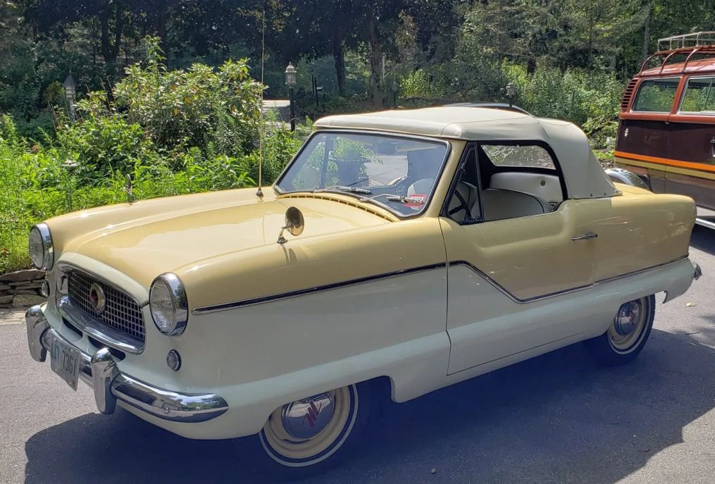 машина nash metropolitan