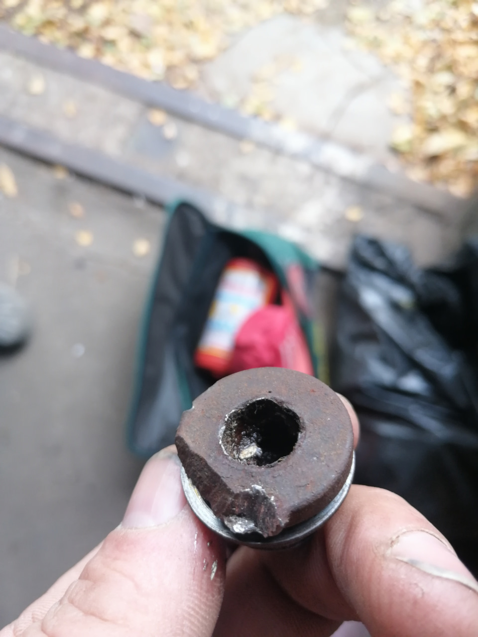 Масло в задний мост — Cadillac SRX (1G), 3,6 л, 2005 года | плановое ТО ...