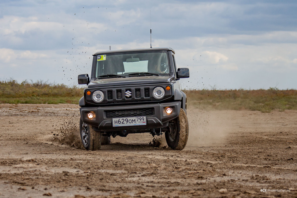 suzuki jimny 5 дверей 2020. Смотреть фото suzuki jimny 5 дверей 2020. Смотреть картинку suzuki jimny 5 дверей 2020. Картинка про suzuki jimny 5 дверей 2020. Фото suzuki jimny 5 дверей 2020