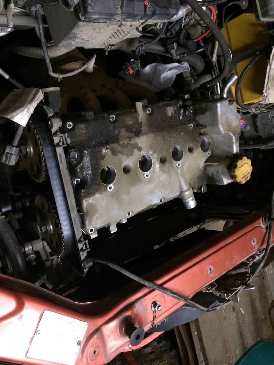 Потек радиатор двигателя и застучали гидрокомпенсаторы — Lada Гранта ...