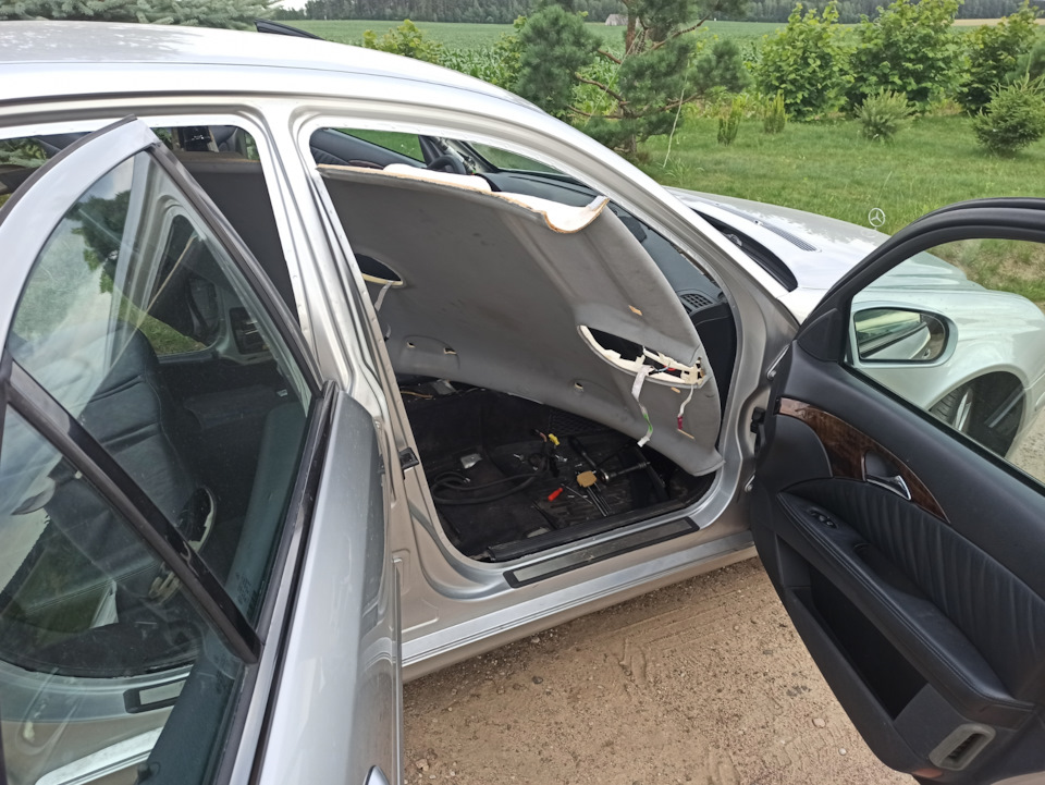 Как снять потолок на w211 Лухури путь: потолок - Mercedes-Benz E-class (W211), 1,8 л, 2003 года своими рук
