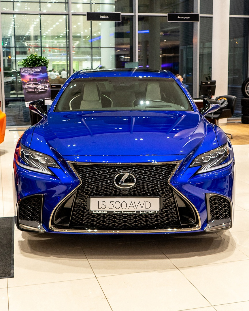 Lexus классы. Лексус сх470 синий. Лексус Сириус. Лексус премиум класса. Лексус s класса.
