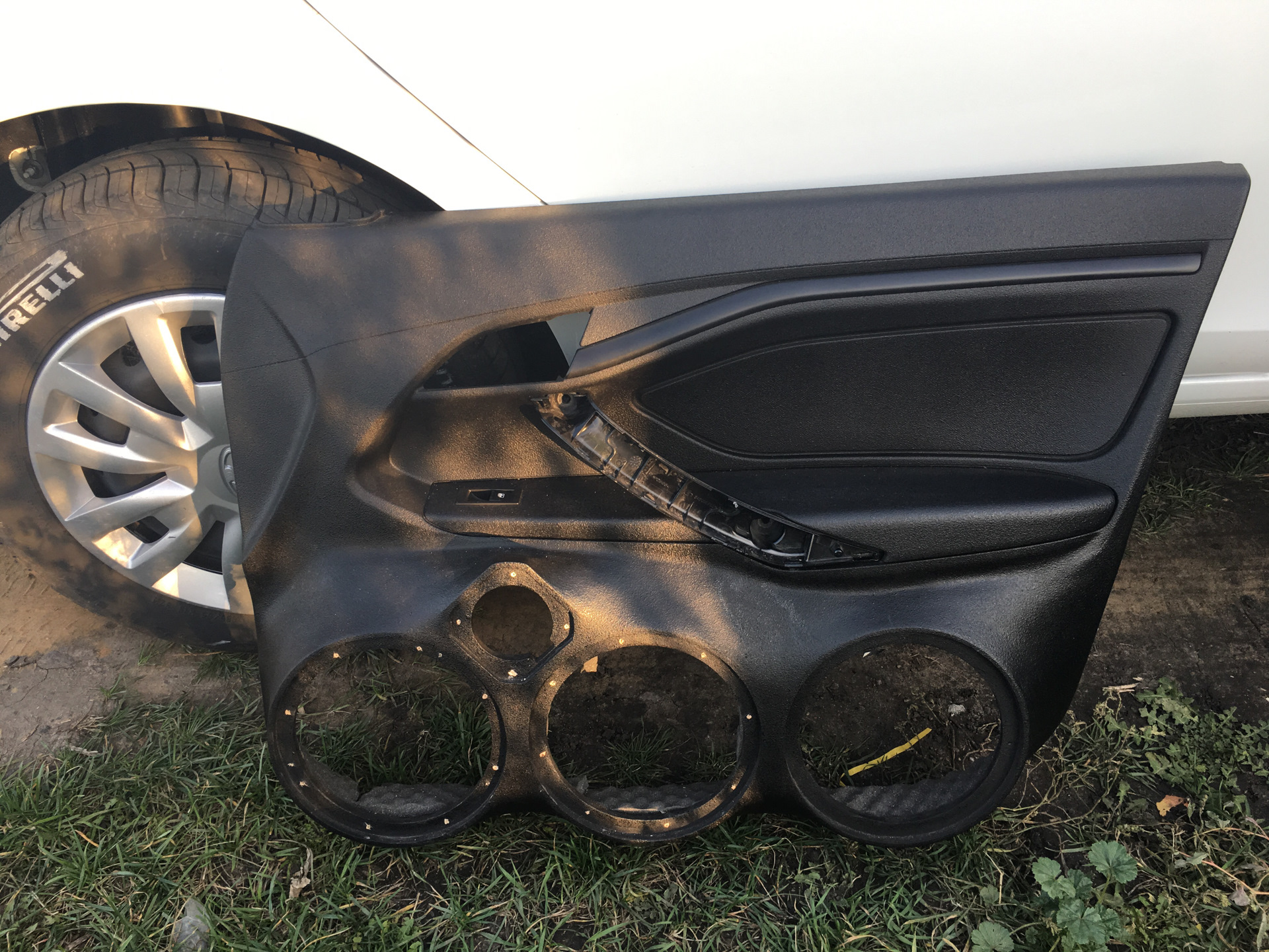 Дверная карта веста автозвук