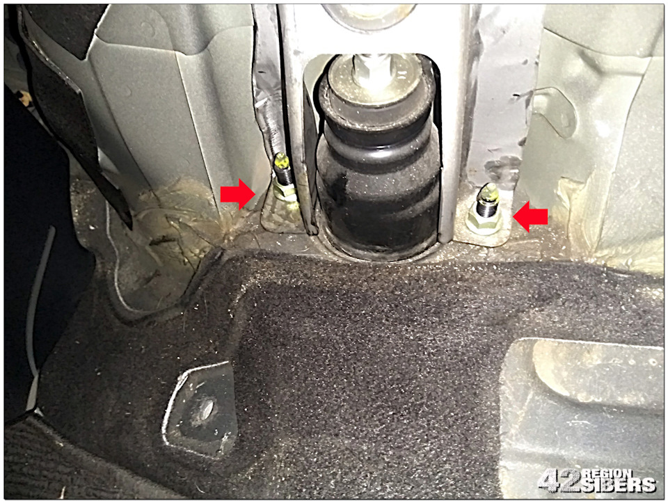 Как снять сидение хонда стрим NHK по кругу. Замена пружин Straem RN6. - Honda Stream, 1,8 л, 2006 года своими 