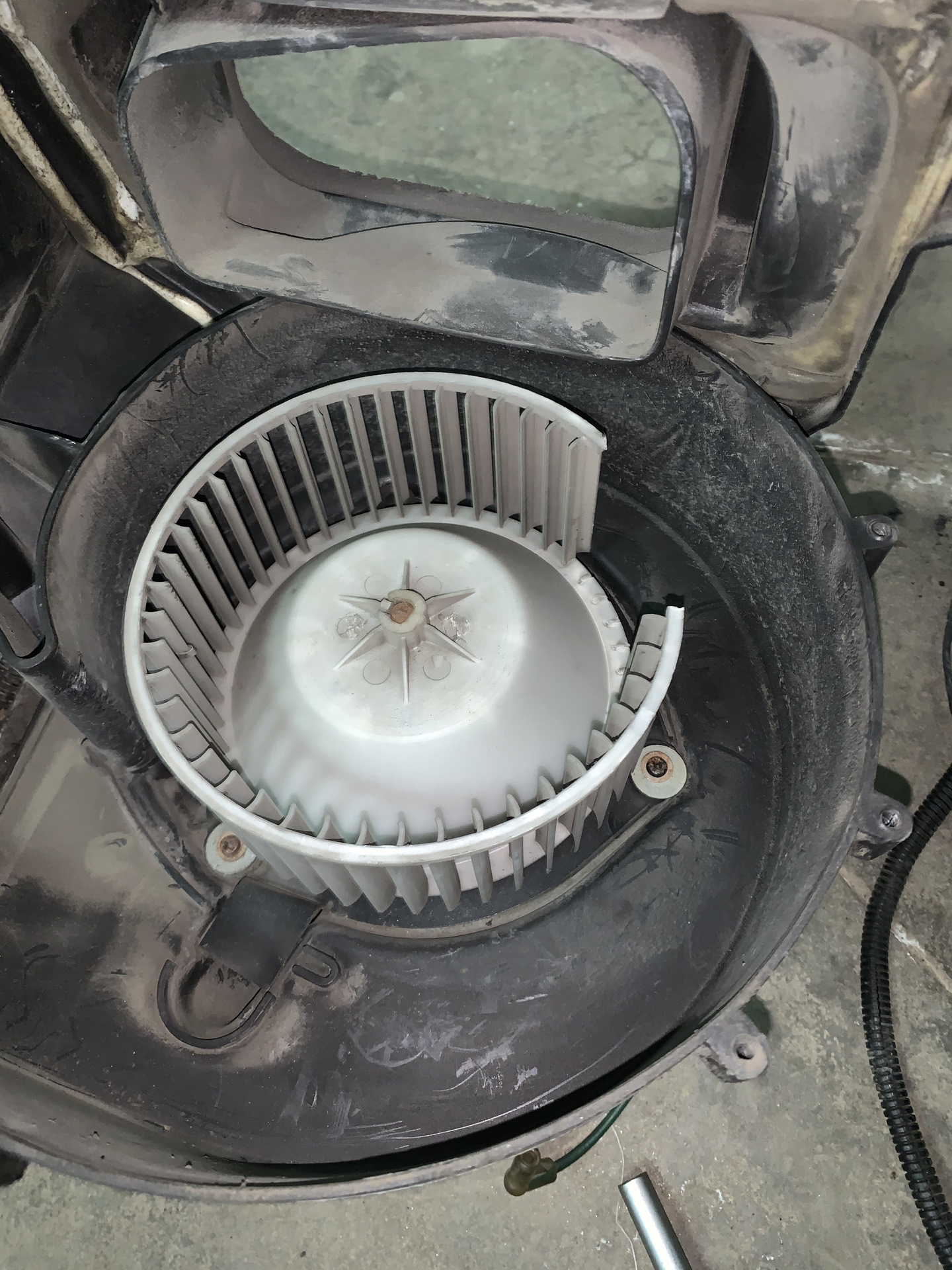 Мойка печки :) и замена блока включения света фар и фонарей — Dodge ...