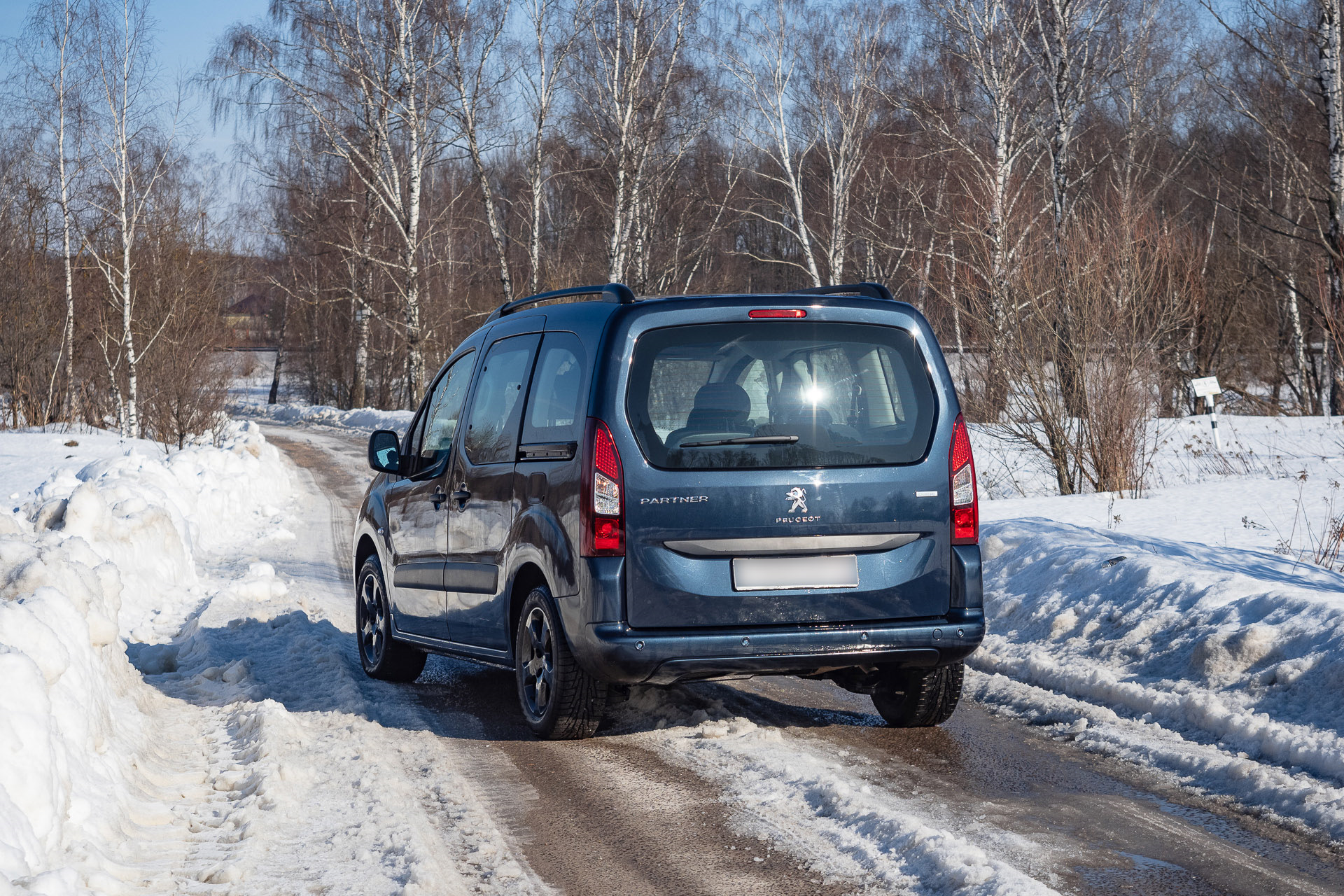 Автомобиль Peugeot partner Crossway