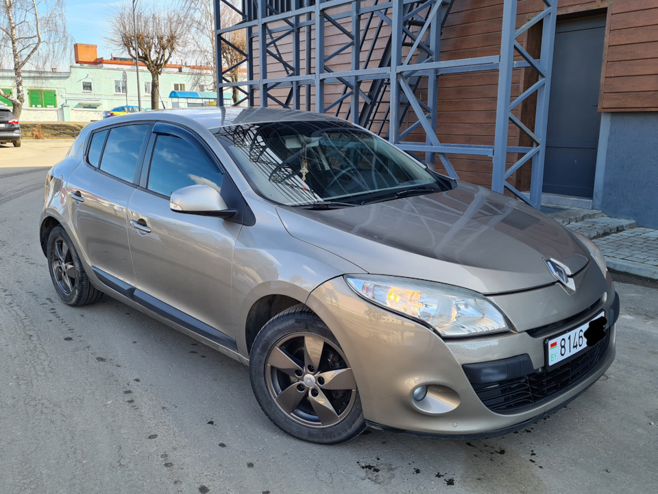 Меган 3 2009