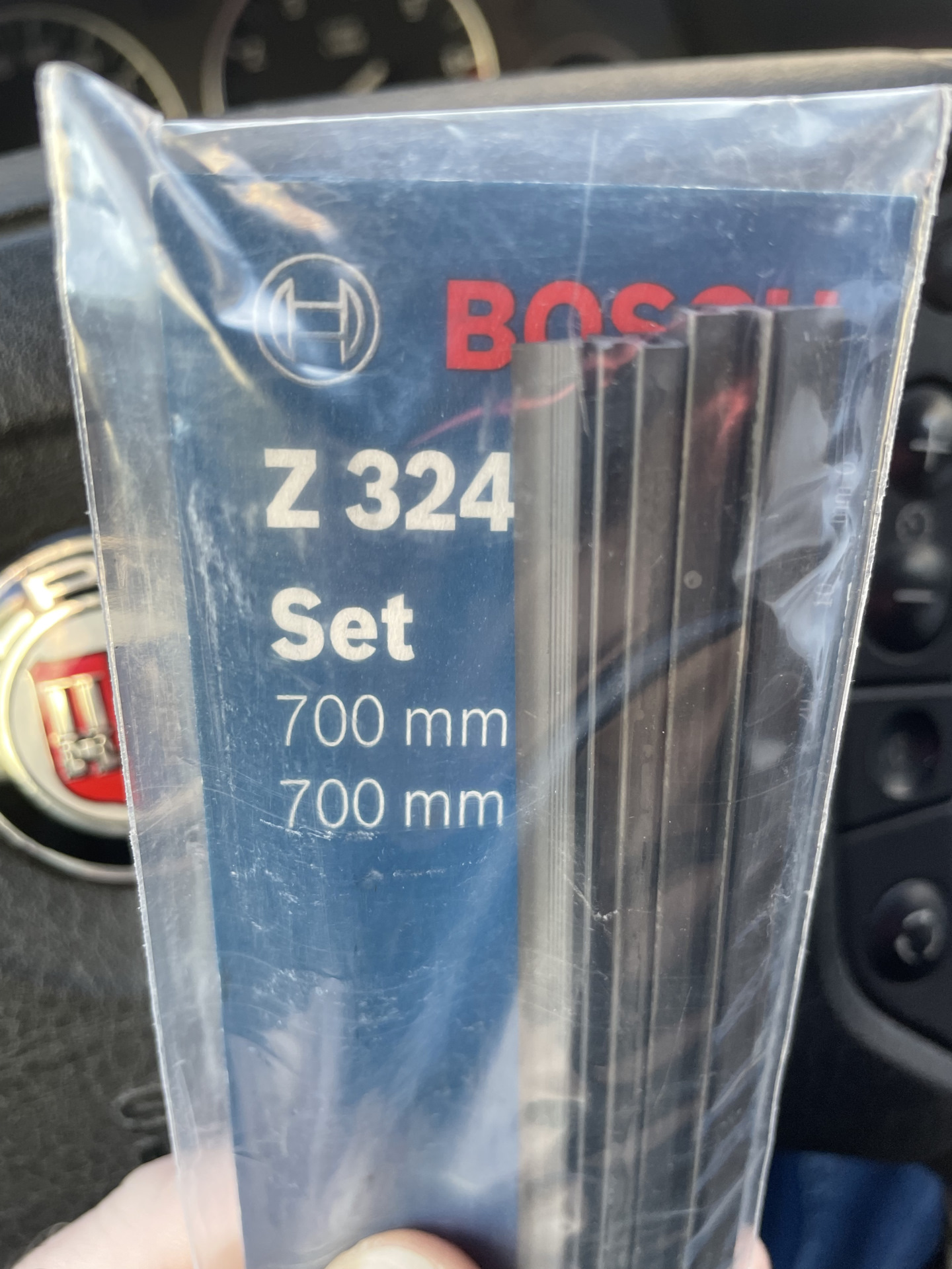 179.Замена резинок стеклоочистителя. — BMW 5 series (E39), 2,5 л, 1997 ...