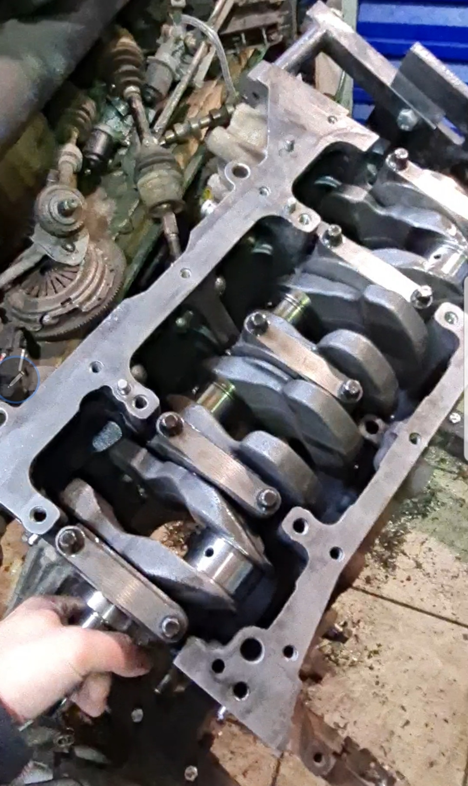 Капитальный ремонт двигателя YD25 на Ниссан Патфайндер в Техцентре КОУШ ...