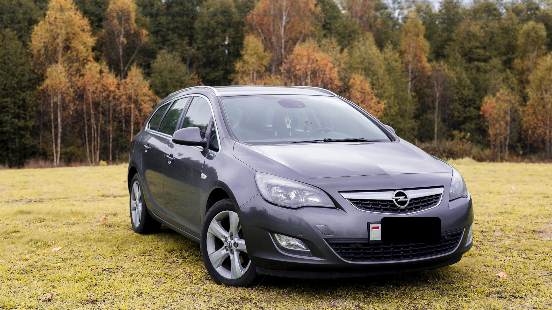 Astra j отзывы. Opel Astra j 2011.