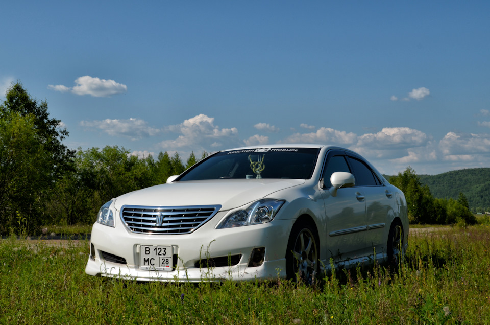 Краун 200. Toyota Crown s200. Тойота Краун 200. Toyota Crown 3.0 2008. Краун 221.