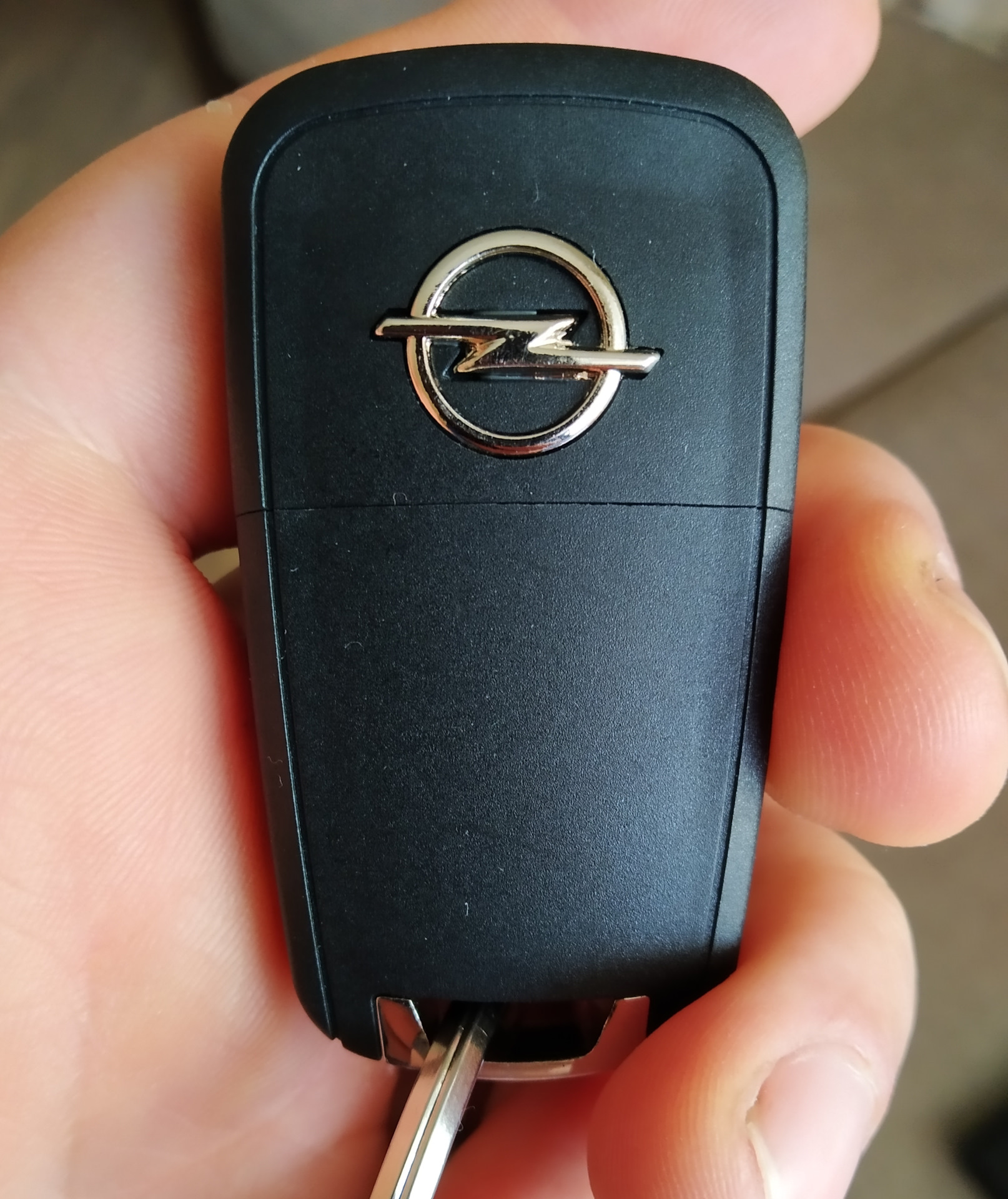 Замена ключа москва. Ключ Opel Zafira. Ключ Опель 1336. Ключ Опель Зафира б. Новый ключ Опель Зафира 2022.
