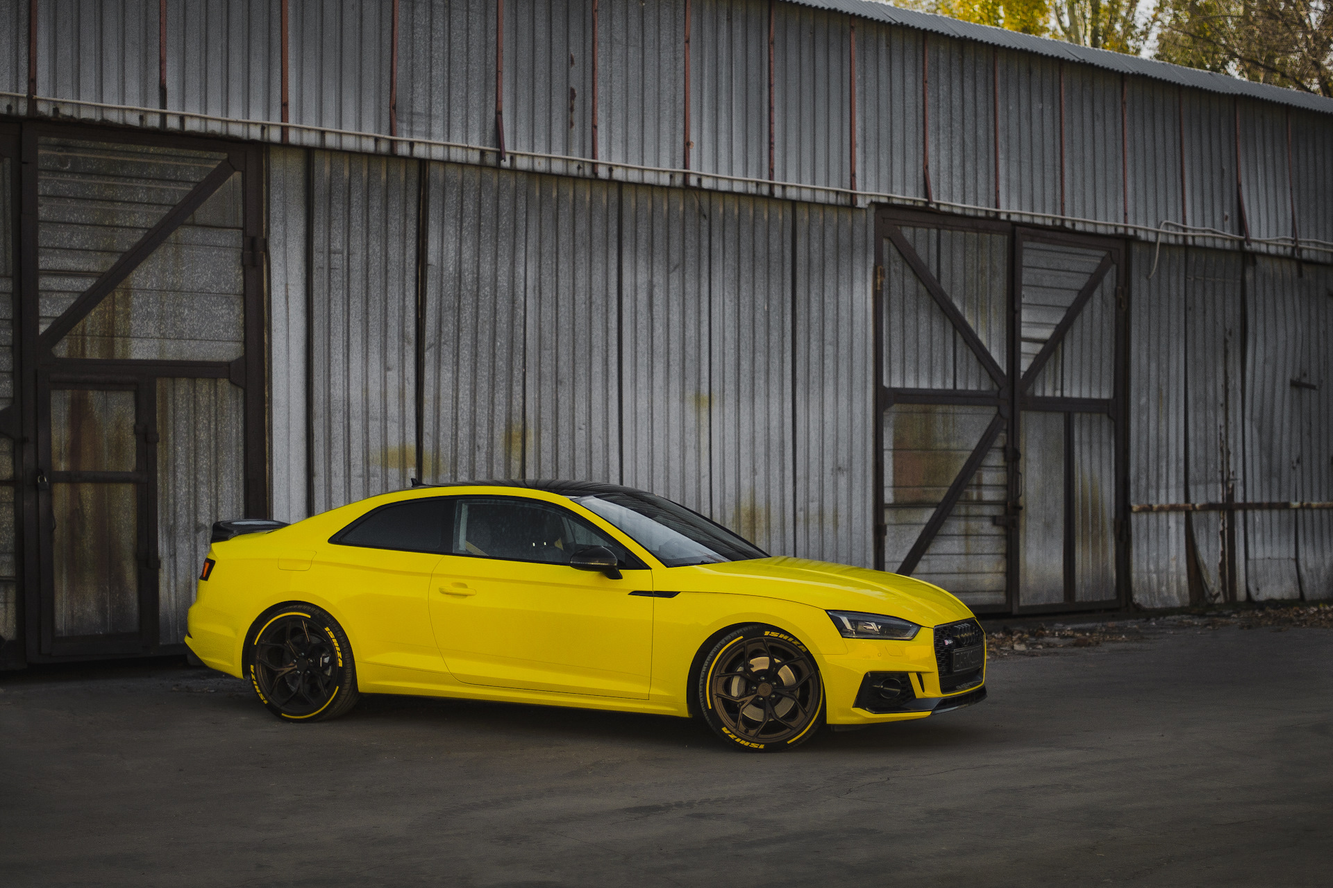 Yellow 5. Audi a5 желтая. Ауди а5 желтая. Audi s5 жёлтая матовая. Ауди а5 желтого цвета.