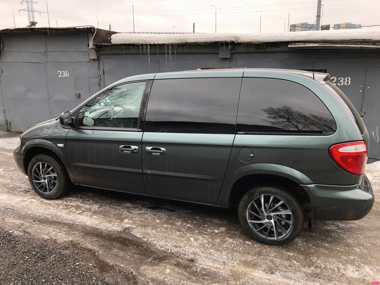 Диски Крайслер Вояджер. Дисков Chrysler фото.