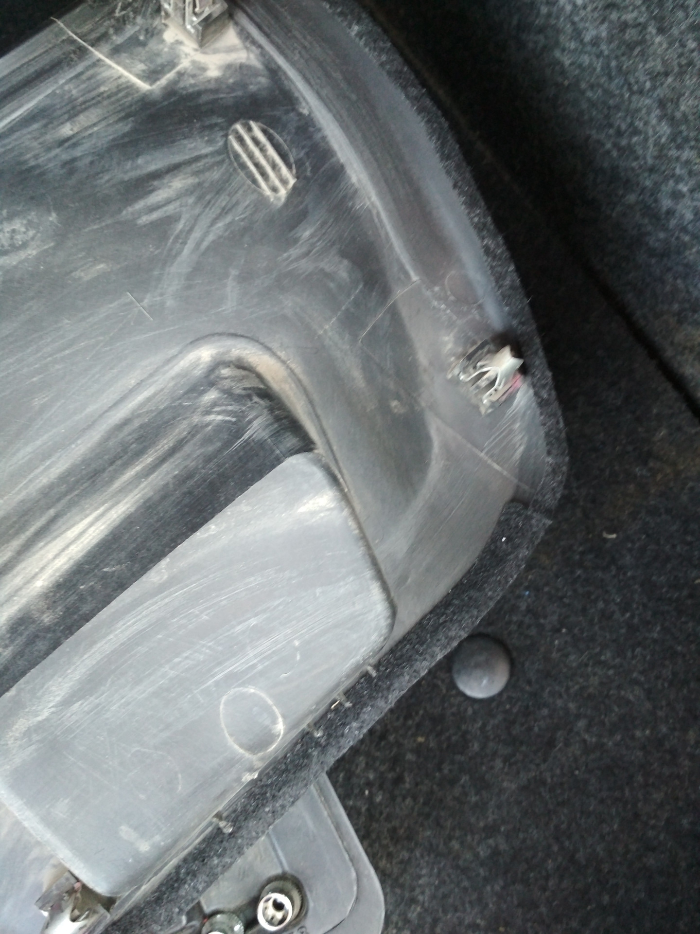 Ящик под домкрат — Volvo S60 (2G), 2 л, 2013 года | аксессуары | DRIVE2