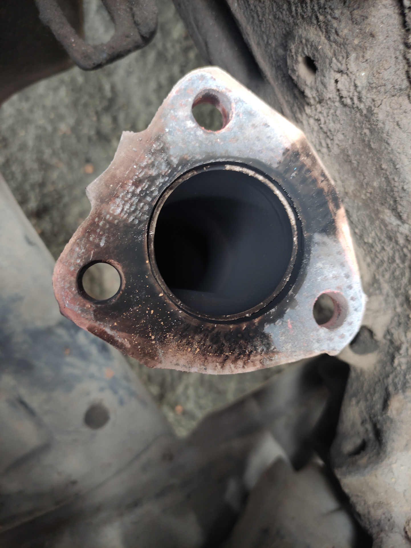 Подсос воздуха. Выпускной коллектор. Проблема найдена! Немного про ...