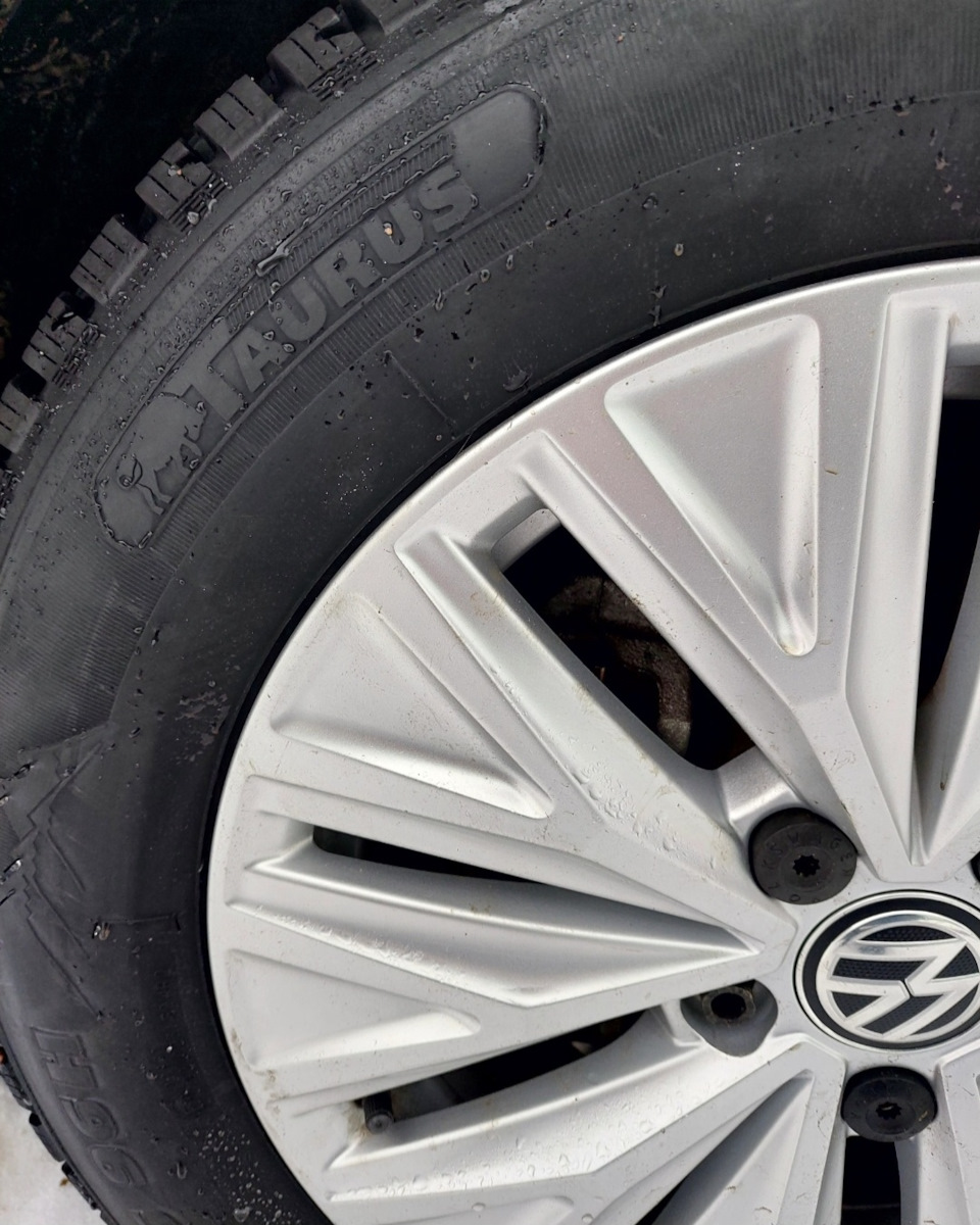 Переобулся — Volkswagen Jetta VII, 1,4 л, 2019 года | шины | DRIVE2