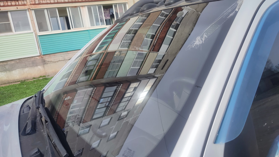 Очередная замена лобового стекла — Nissan Navara (2G), 2,5 л, 2007 года ...