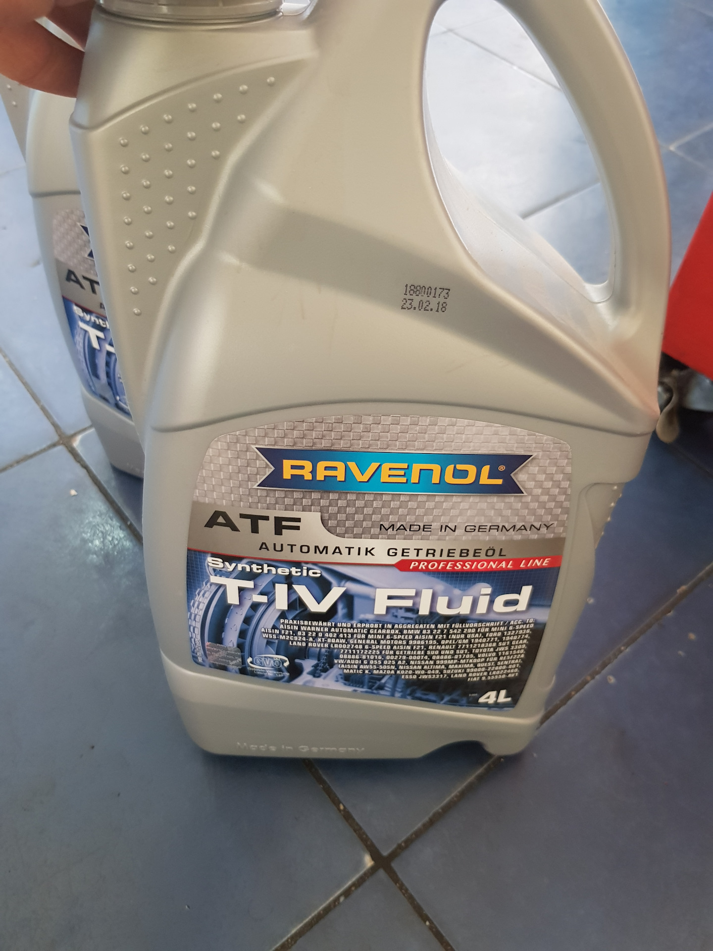 Ravenol t iv. Масло в Туарег 4.2 бензин. Т4 Равенол 10 литров
