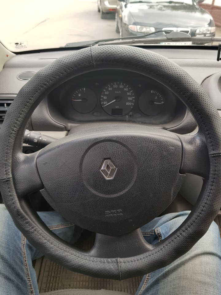 Чохол на руль — Renault Symbol, 1,4 л, 2004 года | аксессуары | DRIVE2