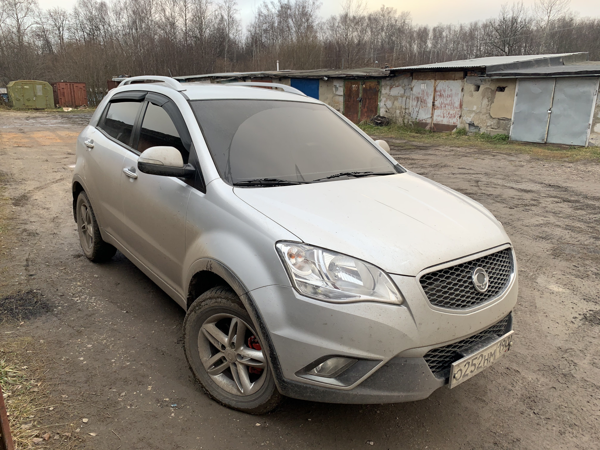 Ssangyong actyon 2.0 бензин Ssangyong actyon 2.0 бензин