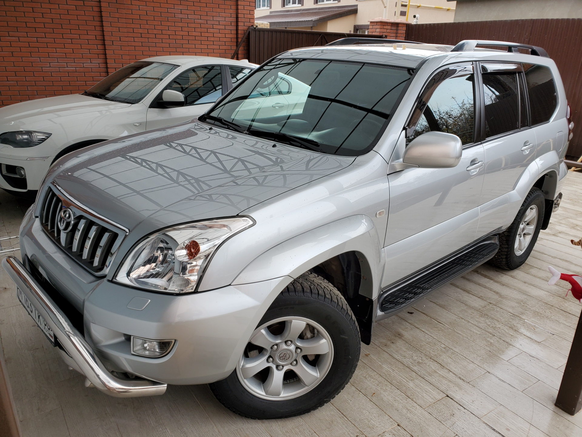 Toyota Land Cruiser 120 2006