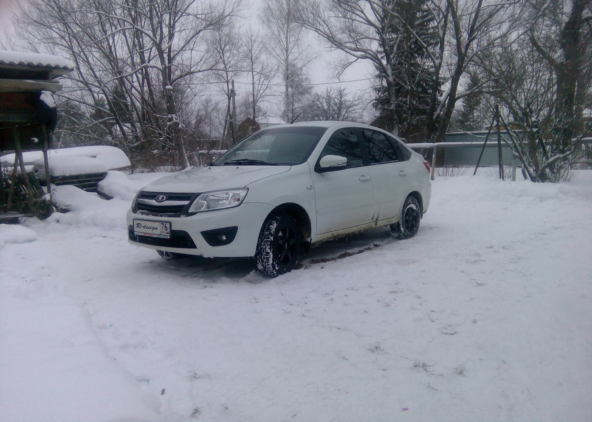 Каско и чуть не въехали — Lada Гранта лифтбек, 1,6 л, 2018 года |  страхование | DRIVE2