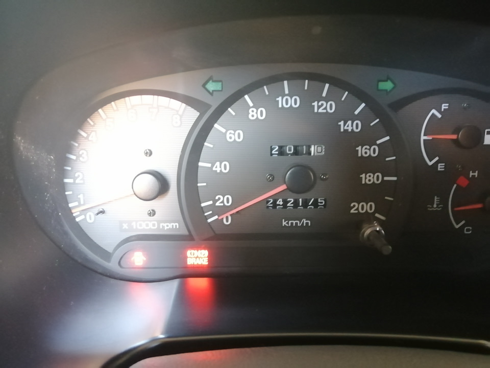 Раскоксовка двигателя 203им лавром + смена масла — Hyundai Accent (2G ...