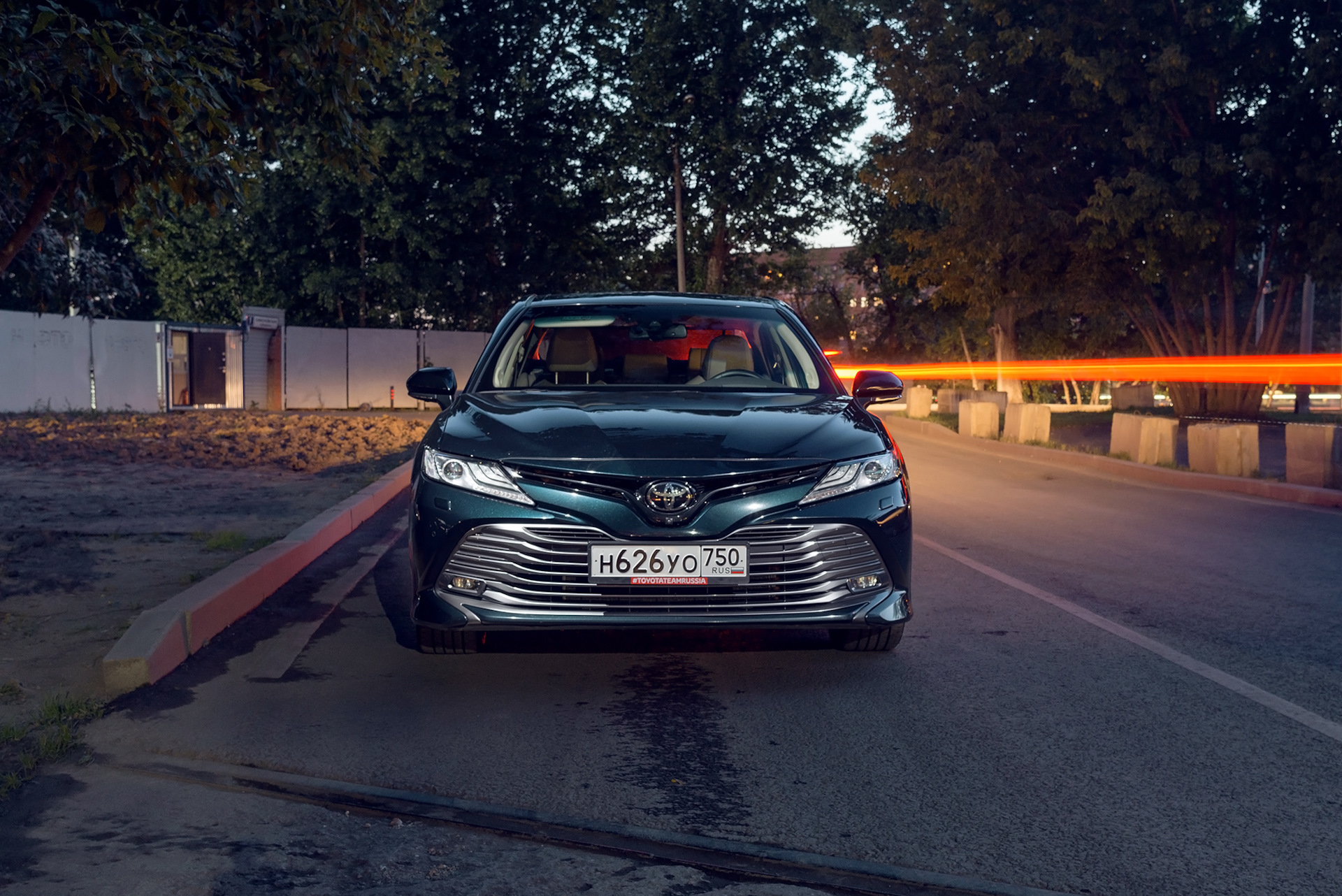 Дерзкий Тойота. Camry v40 8k UHD.