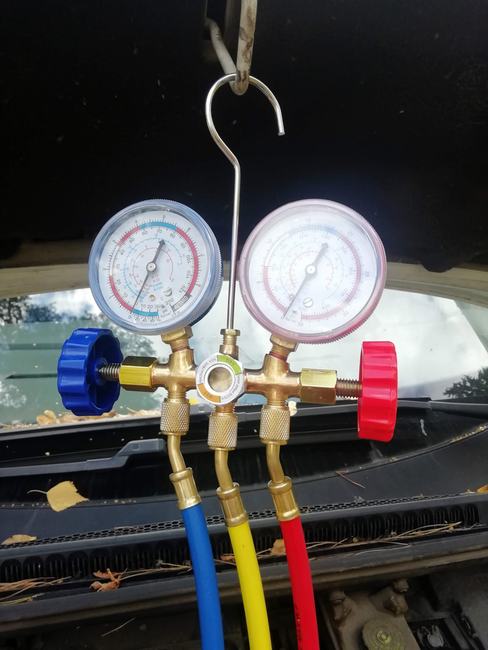 Самостоятельная дозаправка кондиционера 100р/100гр — Peugeot 3008 (1G ...