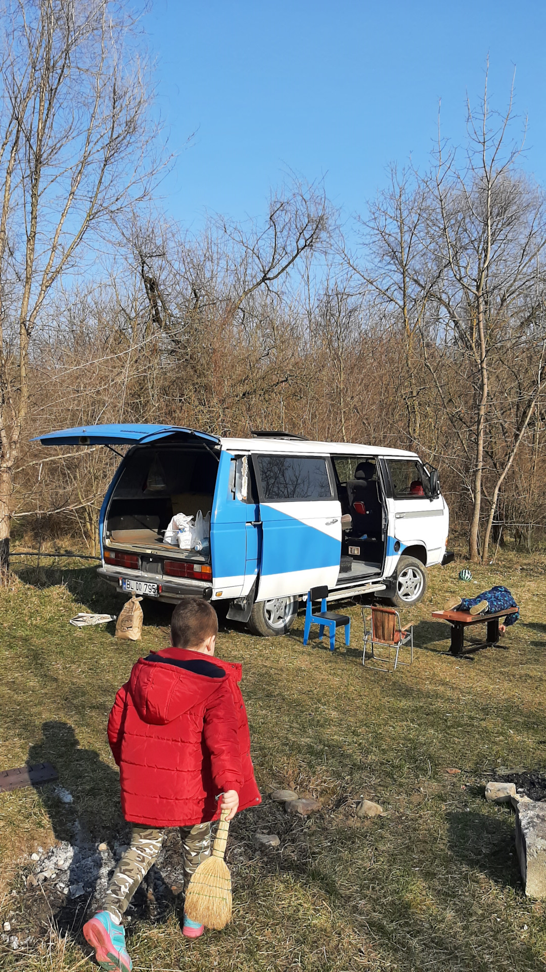 Открыли сезон;) — Volkswagen Transporter T3, 1,6 л, 1989 года ...