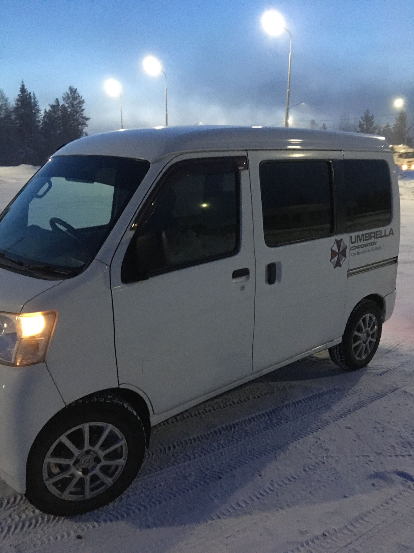 Не заводится :( — Daihatsu Hijet (S320, S330), 0,7 л, 2009 года | поломка |  DRIVE2