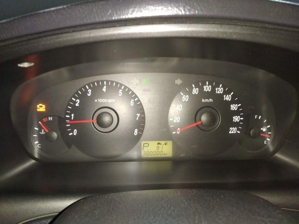 Датчик температуры охлаждающей жидкости — Hyundai Elantra (3G), 1,6 л ...