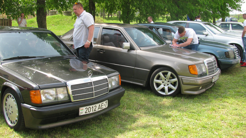 Фото в бортжурнале Mercedes-Benz E-Class Estate (S124)