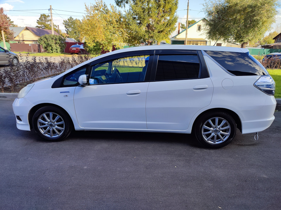Фото в бортжурнале Honda Fit Shuttle (1G)