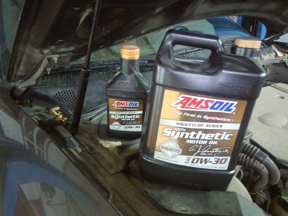 Фото в бортжурнале Infiniti FX (1G). Запчасти на фото: 50W30