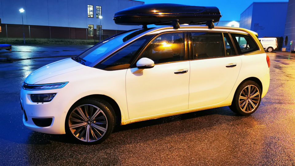 Citroen Grand C4 Picasso Дневная фурия