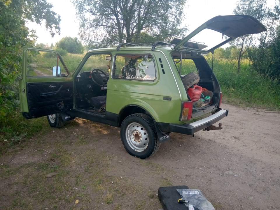 С праздником нивоводы! 45 лет Ниве! — Lada 4x4 3D, 1,7 л, 1999 года ...