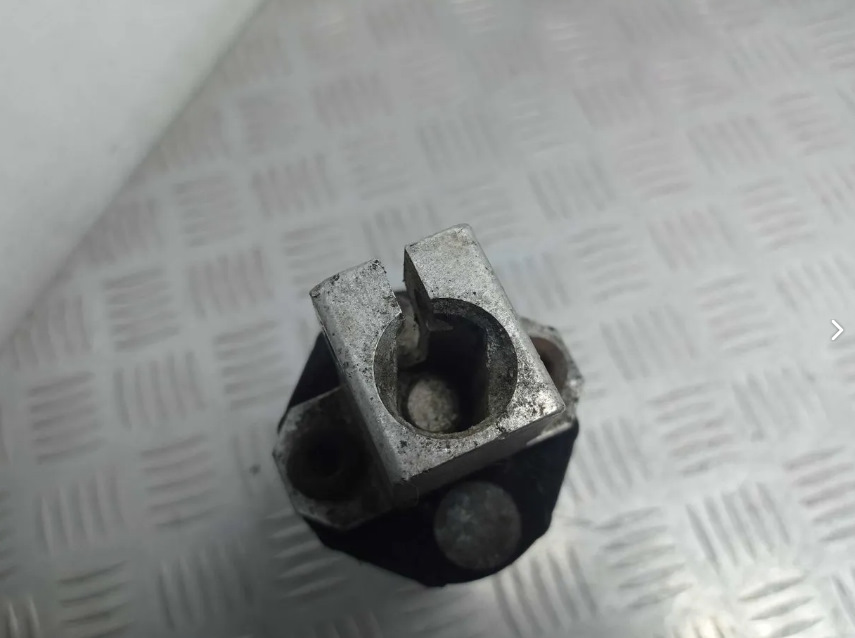 25. Рулевой карданчик от ПРАВОГО руля — BMW X3 (E83), 2,5 л, 2006 года ...